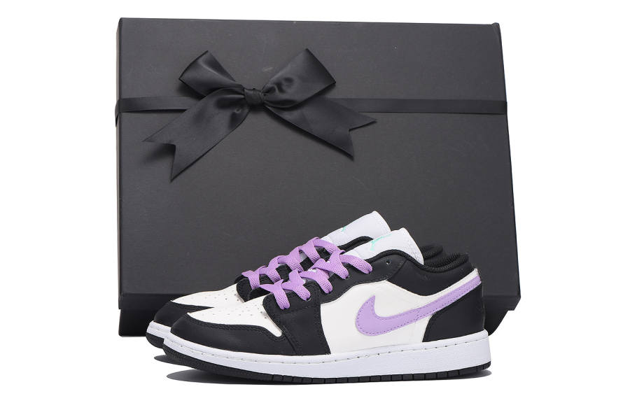 Jordan Jordan Air Jordan 1 Low Leather Cushioning, Wear Resistant Low top Kids' Skateboarding Shoes Black Purple Teenagers