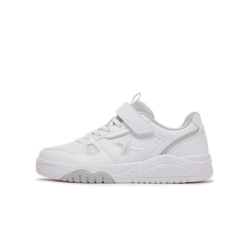 XTEP Active Light Walk Slip Resistant, Abrasion Resistant, Breathable Low top Skateboard Shoes Xtep White Kids'