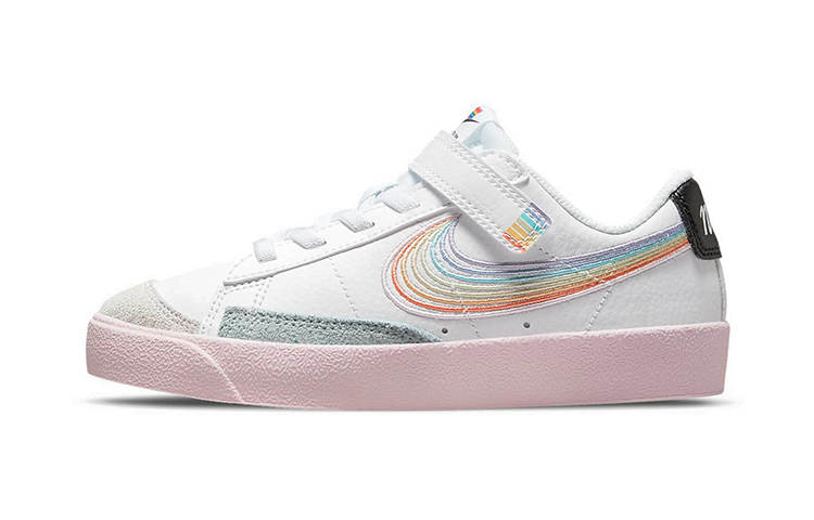 Nike Nike Blazer Low '77 'Be True' Rainbow Hook Low top Skateboard Shoes White Pink Children Aged 3 7 Years Old