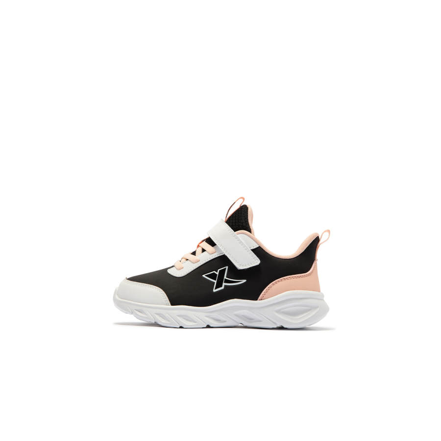 XTEP Synthetic Leather Fashion Slip Resistant Cushioning Low top Kids' Running Shoes Black White Kids'