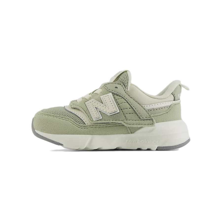 New Balance New Balance NB 997R Soft And Comfortable Low top Toddler Shoes Green Infant And Toddler