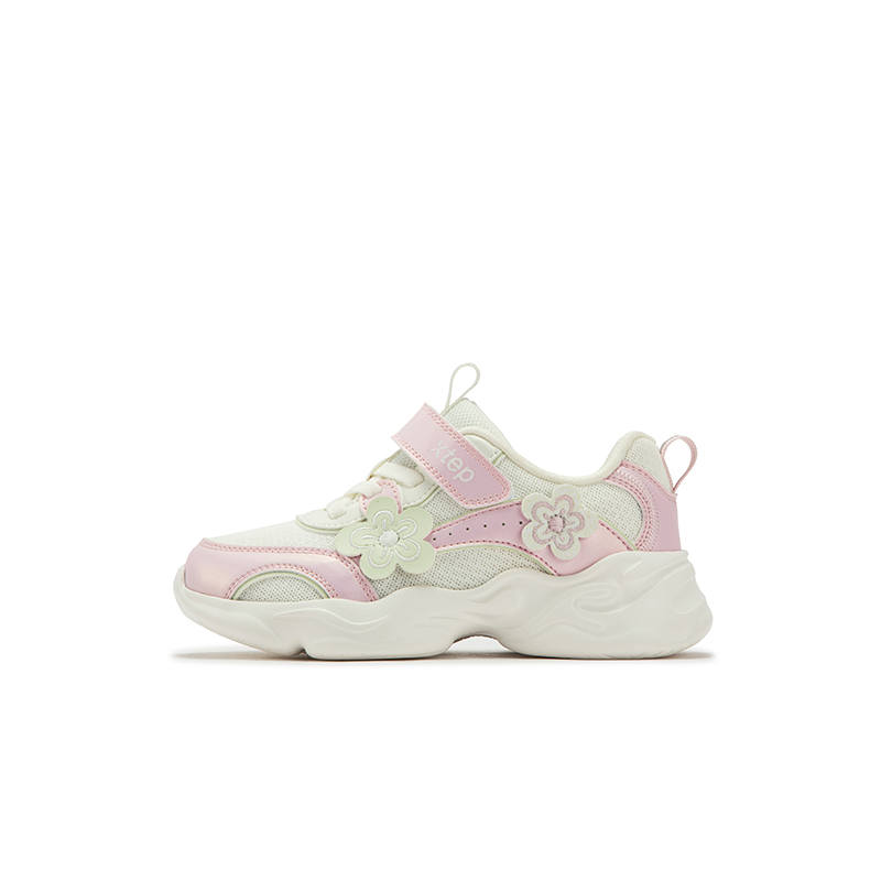 XTEP Small Floral Abrasion Resistant Breathable Low top Kids Lifestyle Shoes Sail White Fondant Pink