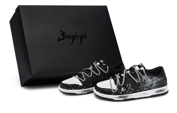 Nike Nike Dunk Black Slip Resistant Slip Resistant Low top Kids' Skateboarding Shoes Black White Unisex