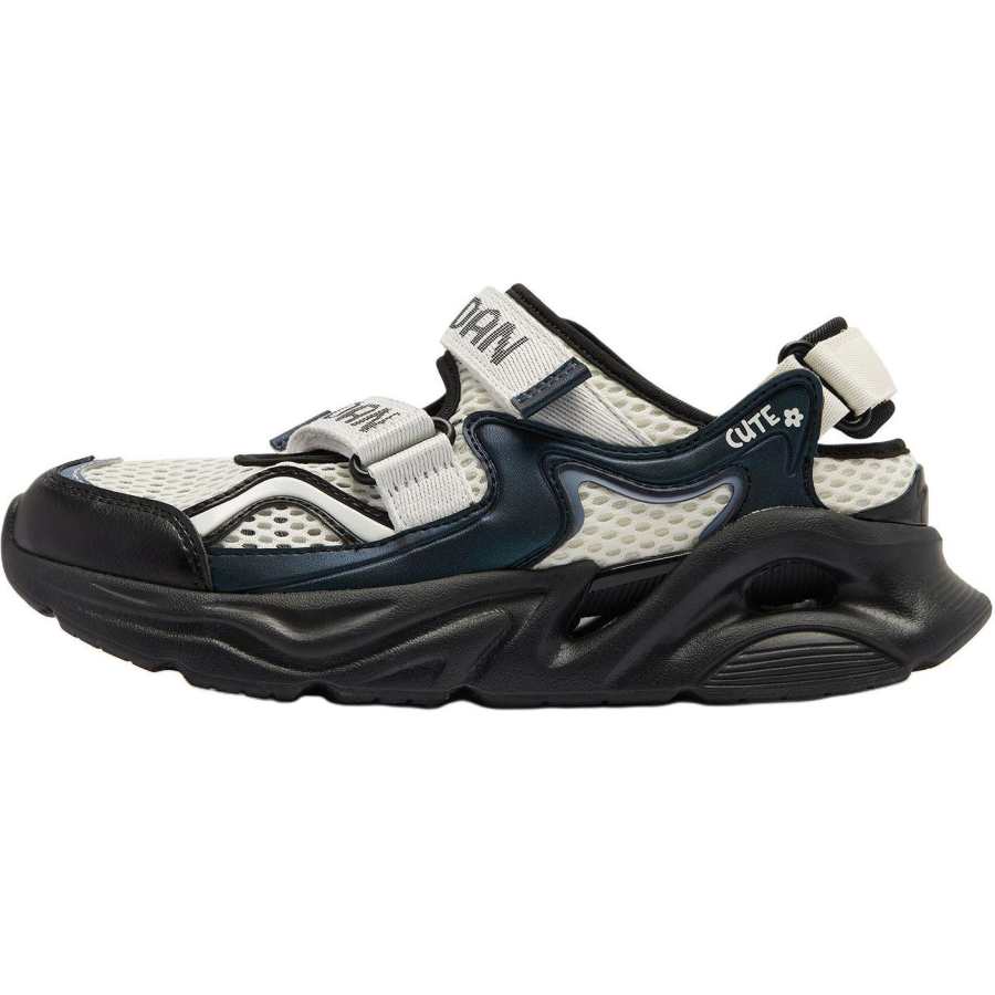 QIAODAN Synthetic Leather, Textile Low top Casual Shoes Ecru Unisex