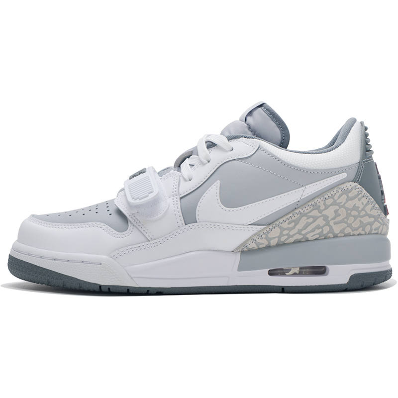 Jordan Jordan Air Jordan Legacy Low top Basketball Shoes White Unisex