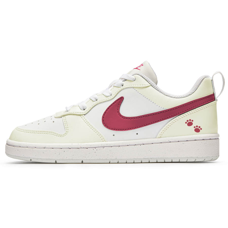 Nike Nike Court Borough Milk Salt Sweet Claw Abrasion Resistant Low top Kids' Skateboarding Shoes Beige Red Teenagers