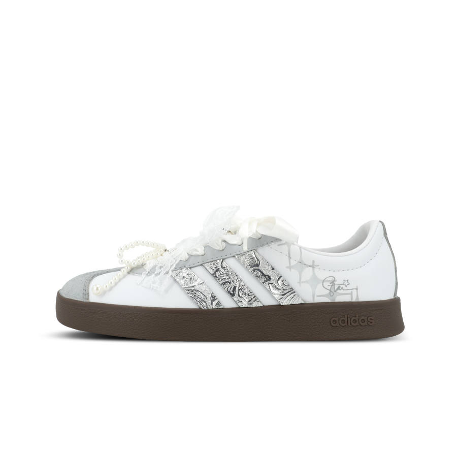 Adidas Adidas Vl Court Classic Scarlet Interference Jester XJDD Bright Silver Meteor Low top Skateboard Shoes Women's Silver