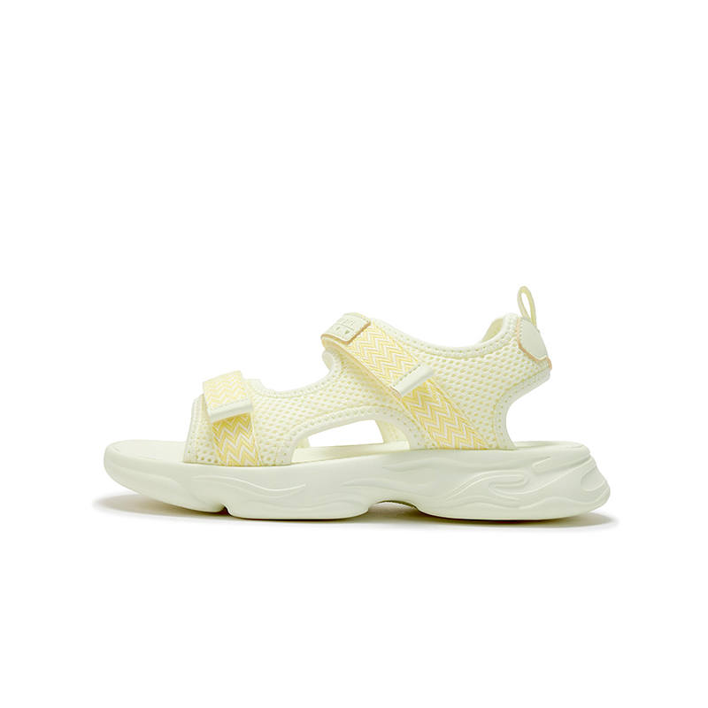 XTEP Slip Resistant, Abrasion Resistant, Breathable Low top Sandal Butter Yellow Green Kids'