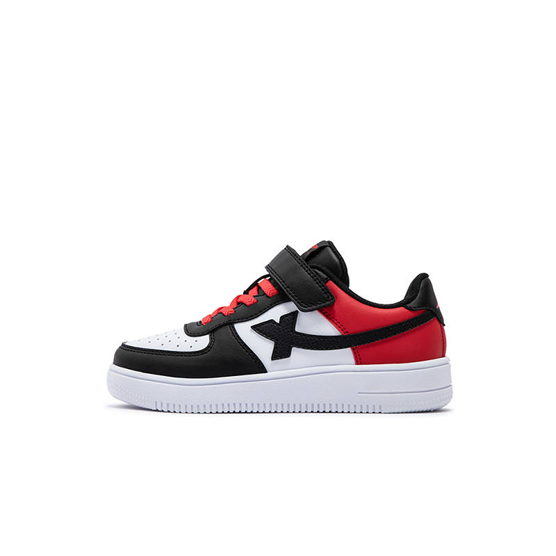 XTEP Air Force 1 Synthetic Leather Slip Resistant Abrasion Resistant Low top Skateboard Shoes White Black Red Kids'