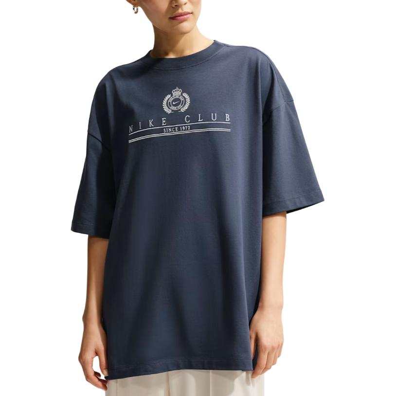 Nike Nike Sportswear Classic Women's Oversized Short-Sleeve T-Shirt