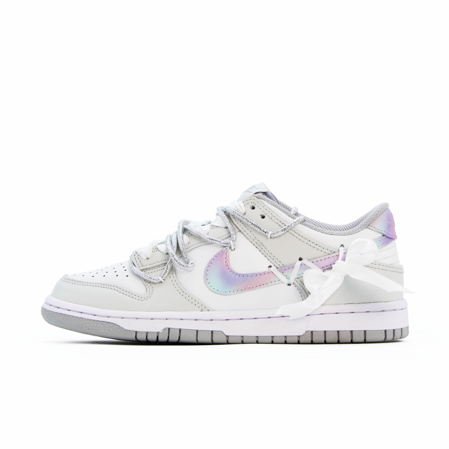 Nike Nike Dunk Leather Slip Resistant Anti Kick Abrasion Resistant Low top Skateboard Shoes Gray White Kids'