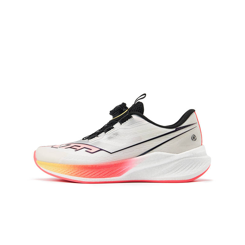 XTEP Rushing Speed Low top Running Shoes White Orange Teenagers