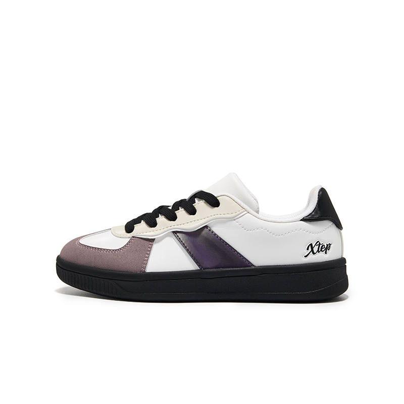 XTEP Abrasion Resistant Low top Skateboard Shoes Classic White Black Kids'