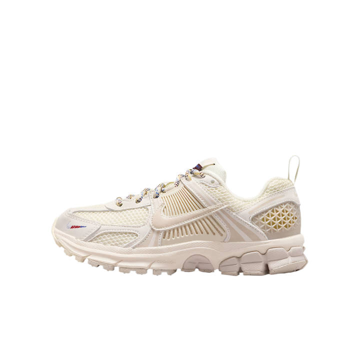 Nike Nike Vomero 5 Low top Running Shoes Light Apricot Unisex