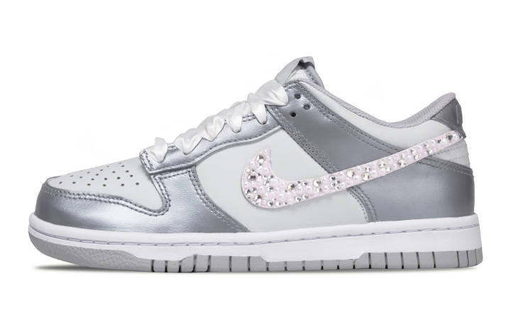 Nike Nike Dunk Leather Abrasion Resistant Slip Resistant Low top Kids' Skateboarding Shoes Silver Teenagers