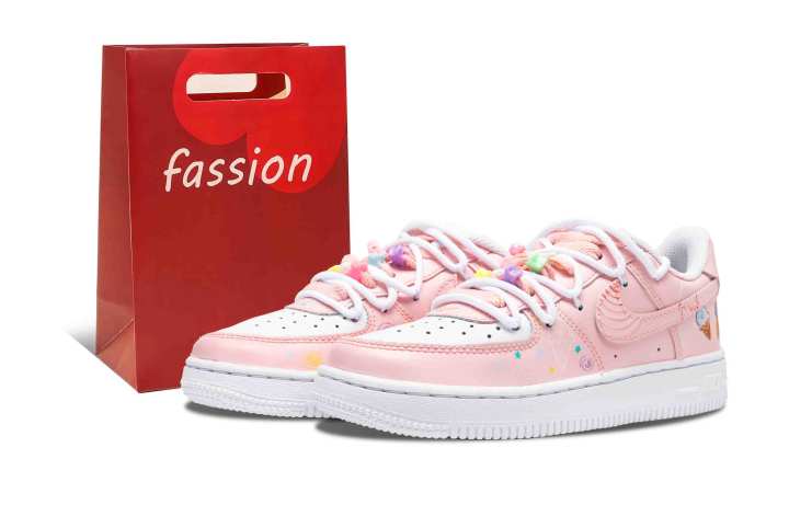 Nike Nike Air Force 1 Low Ice Cream Bobo Slip Resistant Abrasion Resistant Low top Kids' Skateboarding Shoes Pink White