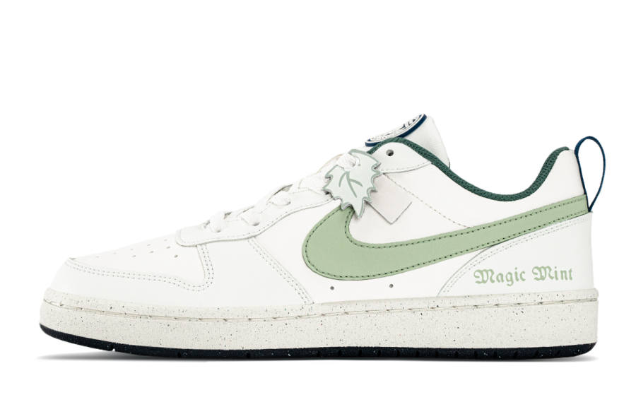 Nike Nike Court Borough Slip Resistant Abrasion Resistant Low top Kids' Skateboarding Shoes Green Yellow Teenagers