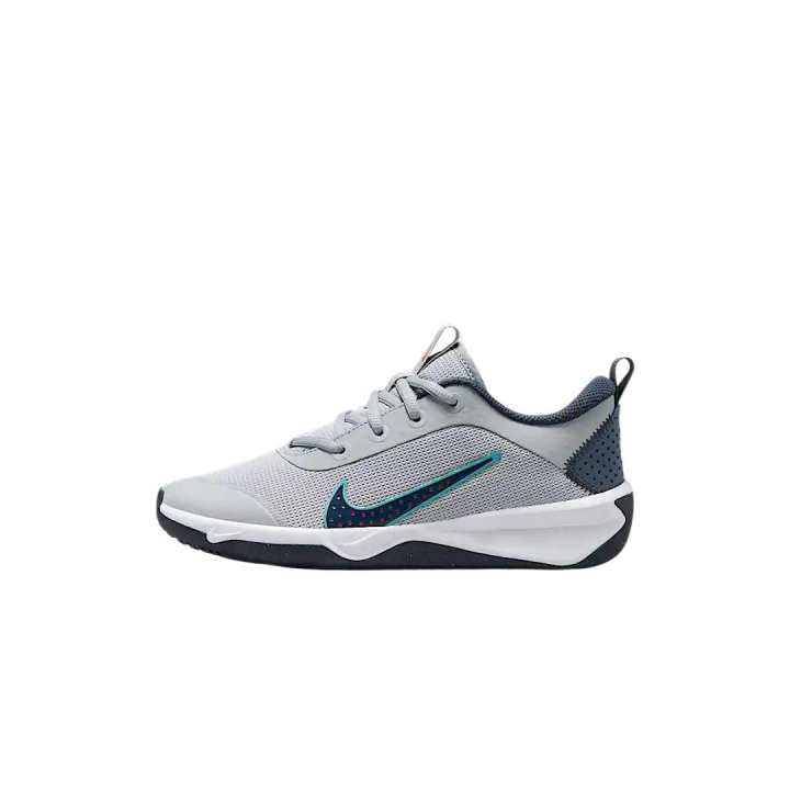 Nike Nike Omni Multi Court Low top Training Shoes Wolf Gray Unisex