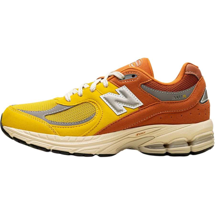 New Balance New Balance NB 2002R Low top Kids Lifestyle Shoes Yellow Unisex