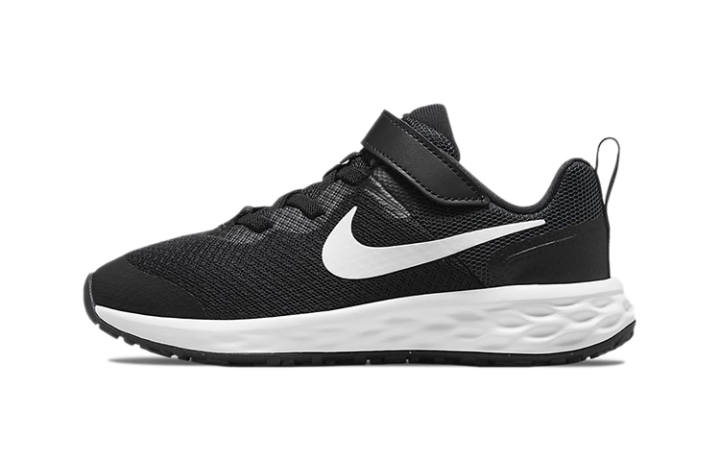 Nike Nike REVOLUTION 6 Recyclable Material Low top Kids' Running Shoes Black White Children Aged 3 7 Years Old
