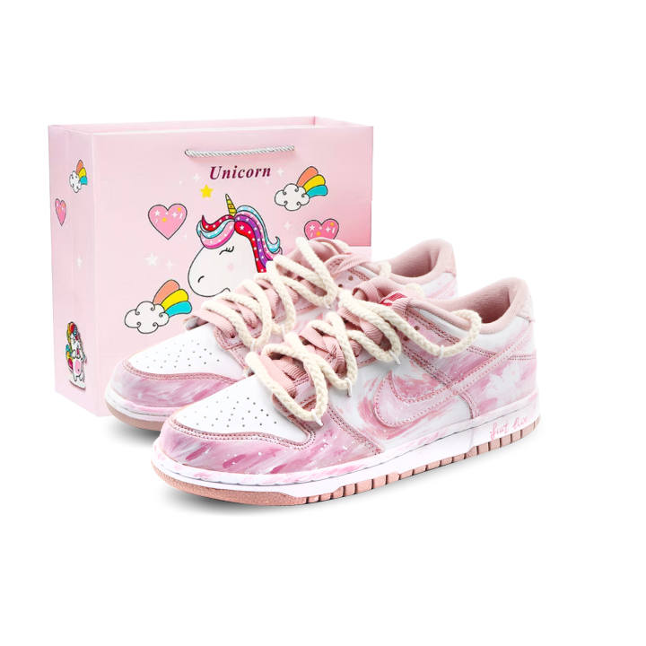 Nike Nike Dunk Pink Velvet Low top Kids' Skateboarding Shoes White Pink Unisex