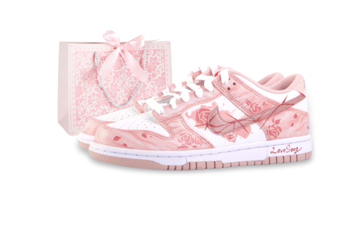 Nike Nike Dunk Pink Velvet Slip Resistant Abrasion Resistant Slip Resistant Abrasion Resistant Low top