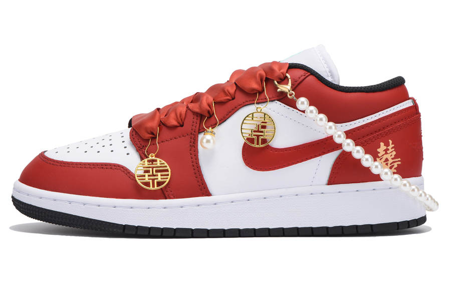 Jordan Jordan Air Jordan 1 Leather Slip Resistant Abrasion Resistant Low top Children's Basketball Shoes Red White Teenagers