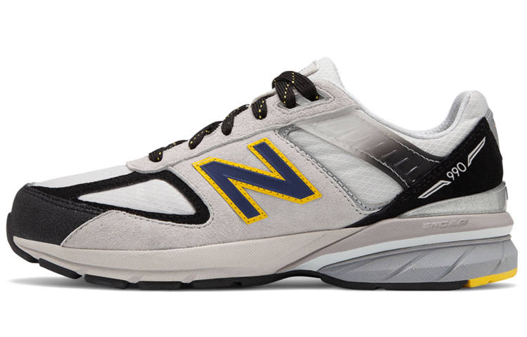 New Balance New Balance NB 990 V5 Cushioning Kids Lifestyle Shoes White Black Teenagers
