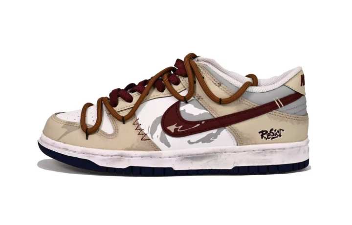Nike Nike Dunk Synthetic Leather Low top Kids' Skateboarding Shoes Light Brown Teenagers