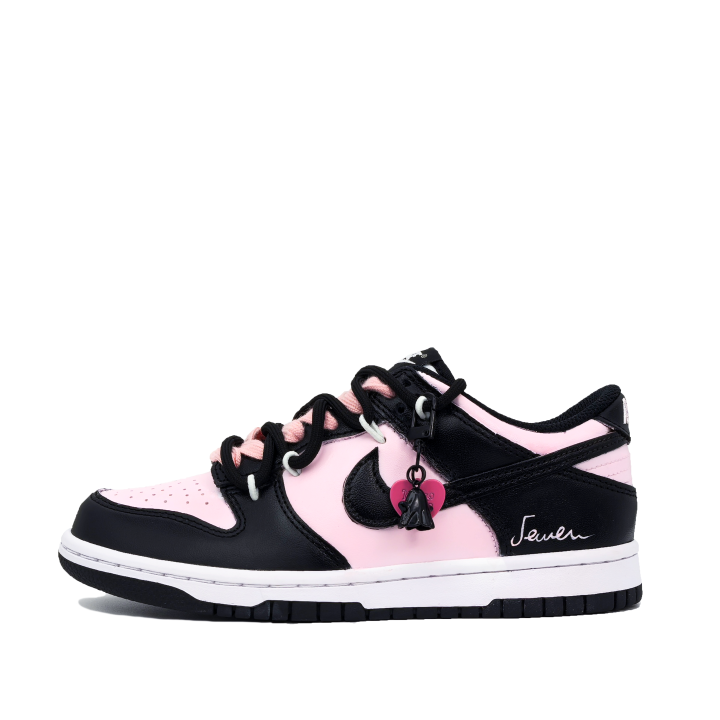 Nike Nike Dunk Leather Slip Resistant, Abrasion Resistant, Lightweight Cushioning Low top Kids' Skateboarding Shoes Pink