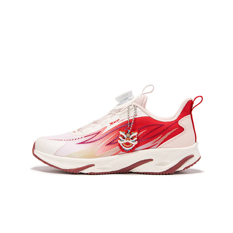 XTEP Fiery Feather Low top Running Shoes Sail White Top Scorer Red Teenagers