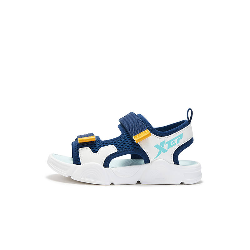 XTEP Slip Resistant And Breathable Slip Resistant And Breathable Low top Sandal Night Blue Classic White Kids'
