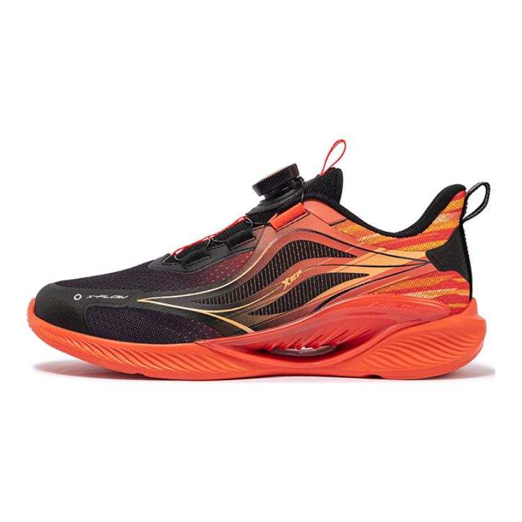 XTEP Slip Resistant Anti Kick Abrasion Resistant Low top Kids' Running Shoes Black