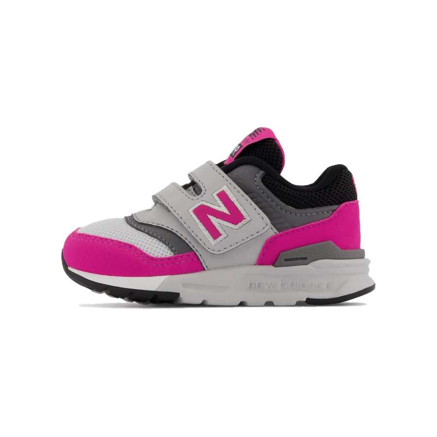 New Balance New Balance NB 997H Soft And Comfortable Low top Toddler Shoes Pink Infant And Toddler