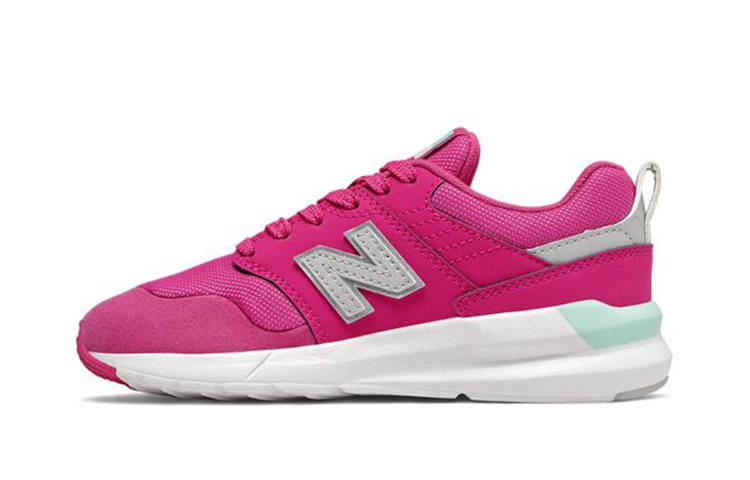 New Balance New Balance NB 009 Low top Running Shoes Pink Children Aged 3 7 Years Old