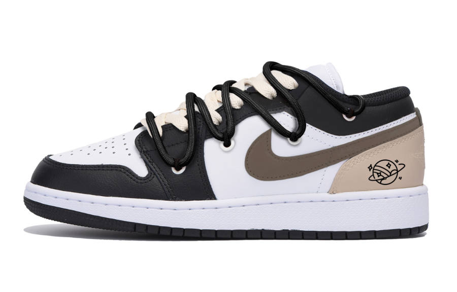 Jordan Jordan Air Jordan 1 Slip Resistant Low top Children's Basketball Shoes Black Teenagers