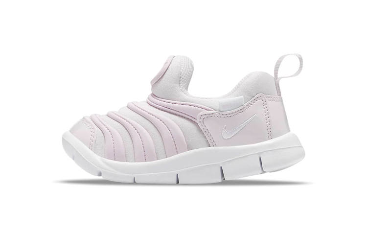 Nike Nike Dynamo Free Slip Resistant Cushioning Abrasion Resistant Slip Resistant Cushioning Abrasion Resistant Low top