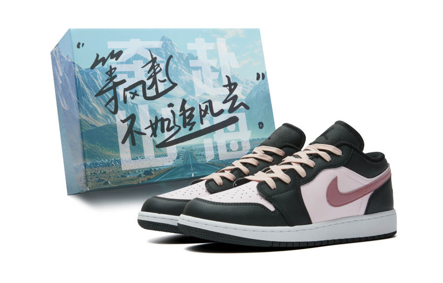 Jordan Jordan Air Jordan 1 Synthetic Leather Slip Resistant Abrasion Resistant Low top Children's Basketball Shoes Black Pink