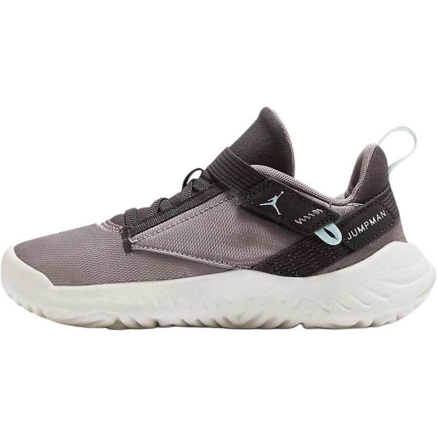 Jordan Jordan Proto 23 Low top Children's Basketball Shoes Gray White Children Aged 3 7 Years Old