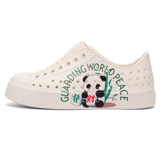 CRAZY ATIV Cushioning Waterproof And Breathable Quick Dry Lightweight Cushioning Low top Sandal Panda Kids'