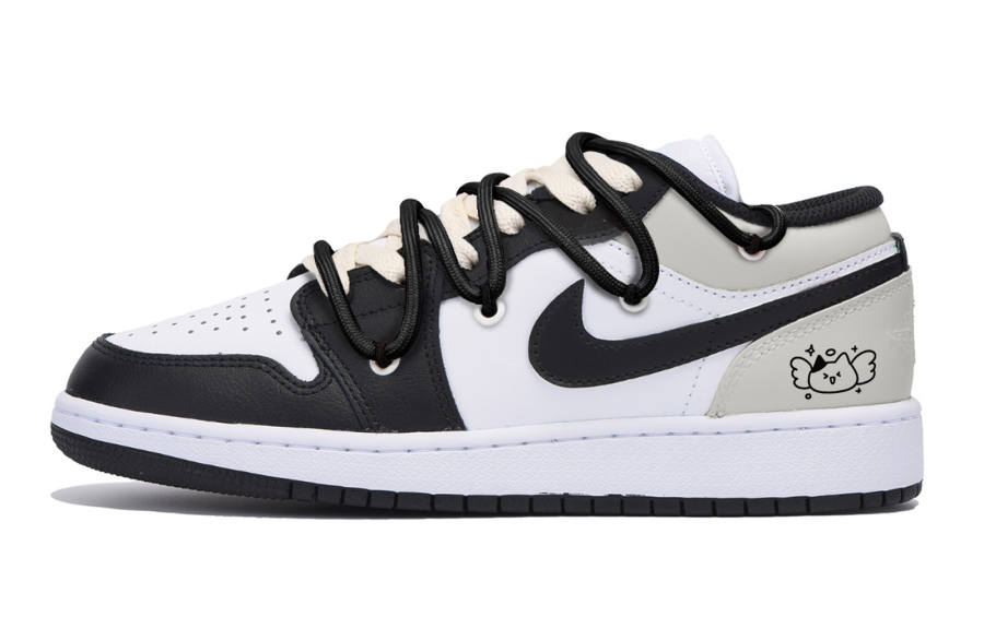 Jordan Jordan Air Jordan 1 Slip Resistant Low top Children's Basketball Shoes Black Gray Teenagers