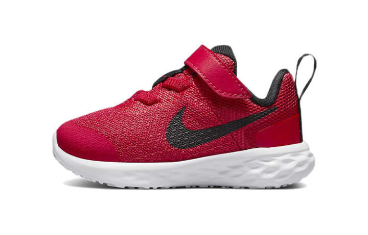 Nike Nike REVOLUTION 6 Slip Resistant Cushioning Abrasion Resistant Slip Resistant Cushioning Abrasion Resistant Low top