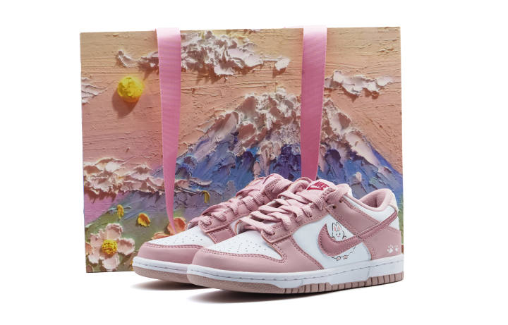 Nike Nike Dunk Slip Resistant Abrasion Resistant Slip Resistant Abrasion Resistant Low top Kids' Skateboarding Shoes Pink