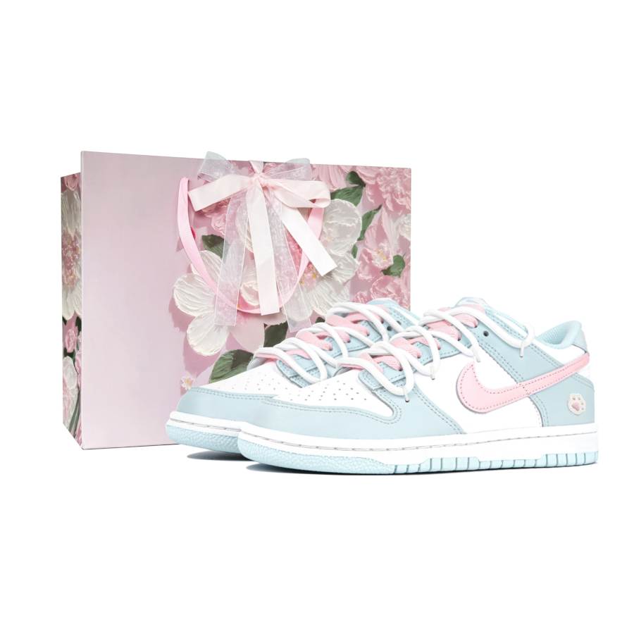 Nike Nike Dunk Leather Slip Resistant Abrasion Resistant Low top Kids' Skateboarding Shoes Light Blue Teenagers