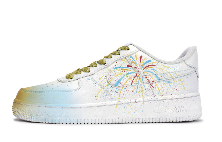 Nike Nike Air Force 1 LE Slip Resistant Abrasion Resistant Low top Kids' Skateboarding Shoes White Blue Yellow Red Teenagers