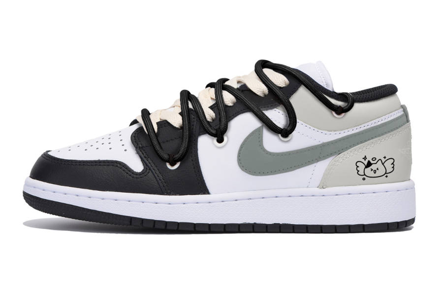 Jordan Jordan Air Jordan 1 Slip Resistant Low top Children's Basketball Shoes Black Gray Teenagers