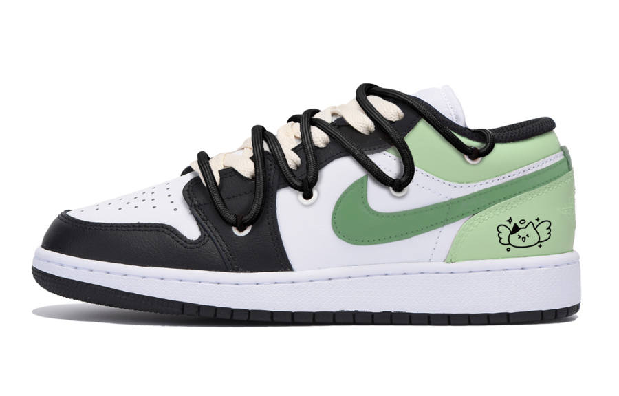 Jordan Jordan Air Jordan 1 Slip Resistant Low top Children's Basketball Shoes Black Green Teenagers