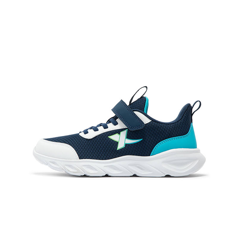 XTEP Slip Resistant Abrasion Resistant Low top Running Shoes Night Blue Xtep White Smart Blue Kids'