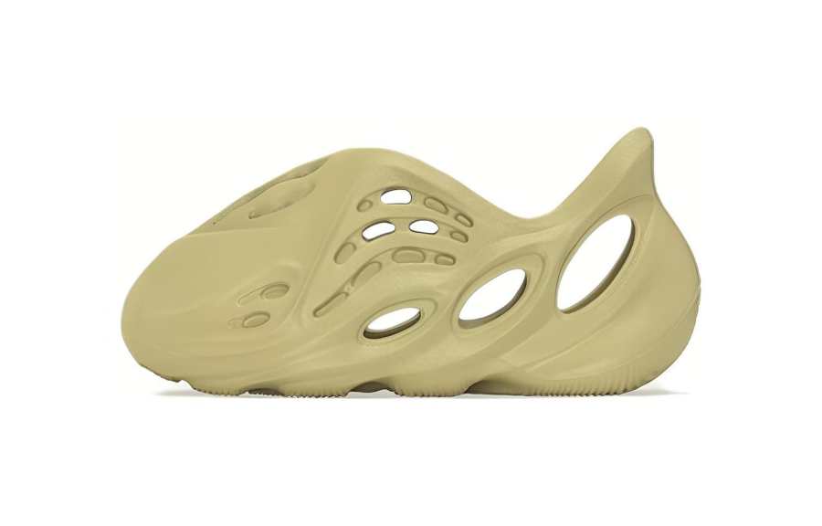 Adidas Originals Adidas Yeezy Foam RNNR Sulfur Infants