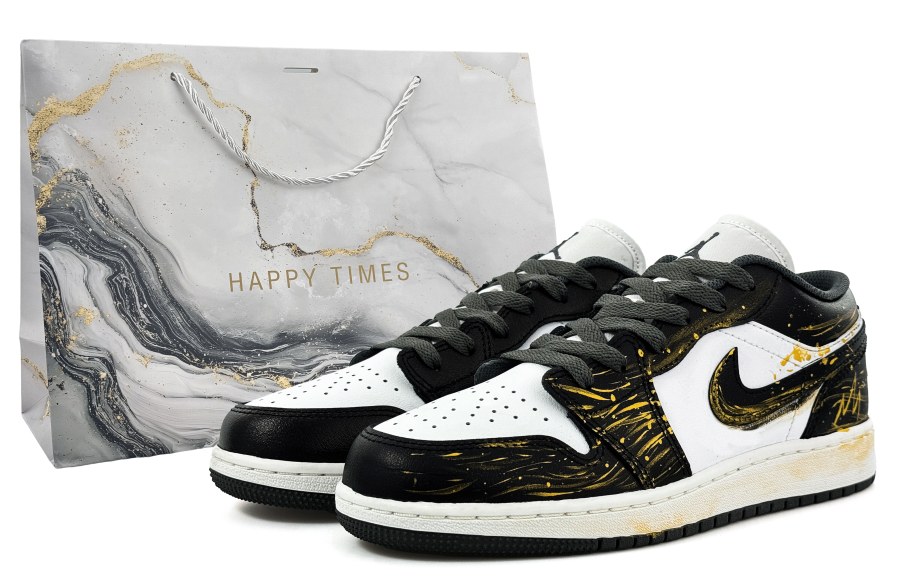 Jordan Jordan Air Jordan 1 Abrasion Resistant Low top Children's Basketball Shoes Black Gold Teenagers